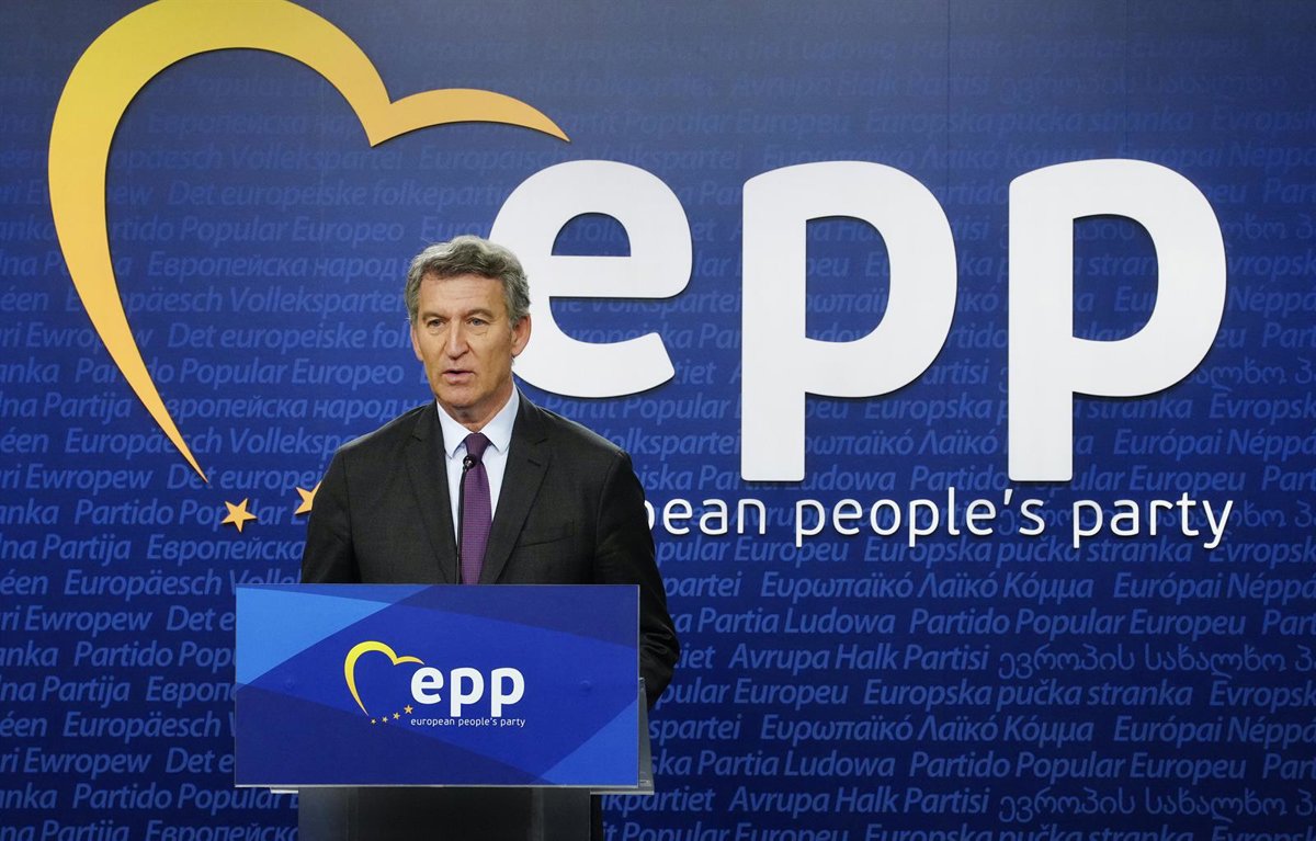 Feijóo prévient que l'Espagne est "en retard" dans le Pacte sur les migrations et affirme que c'est le pays qui inquiète le plus l'UE