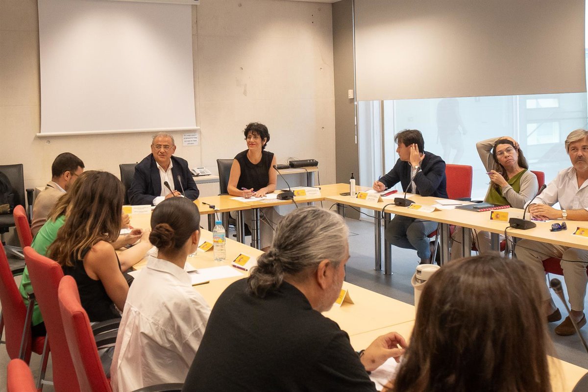 Le Gouvernement indique que la régularisation « se déroule comme prévu » et reproche à Prohens de « poser des obstacles »