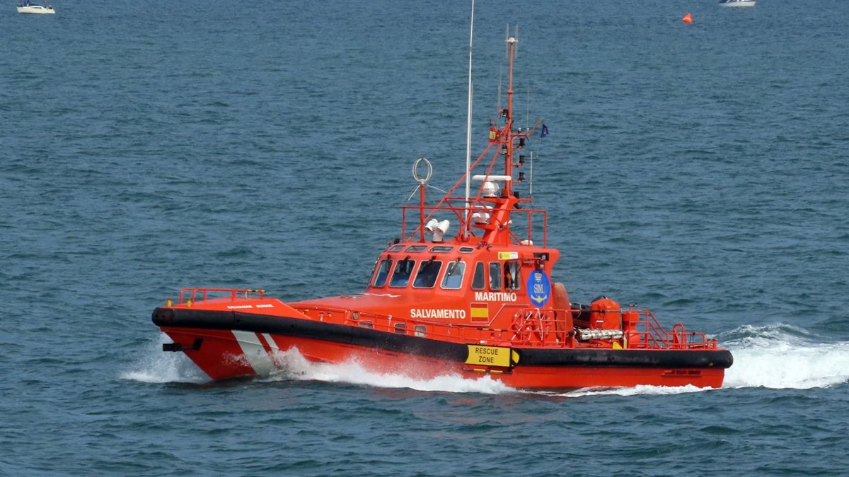49 personnes secourues après leur arrivée à Cabrera par bateau