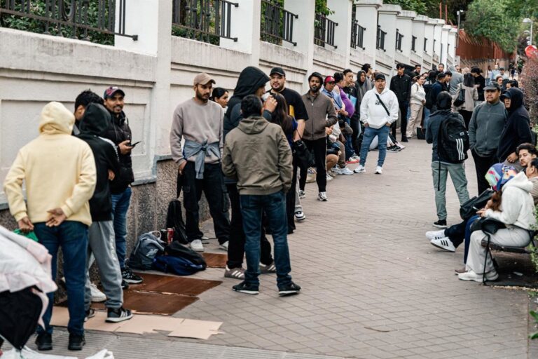 La régularisation extraordinaire des migrants se termine mardi prochain sur fond de demandes des entités de prolonger les délais