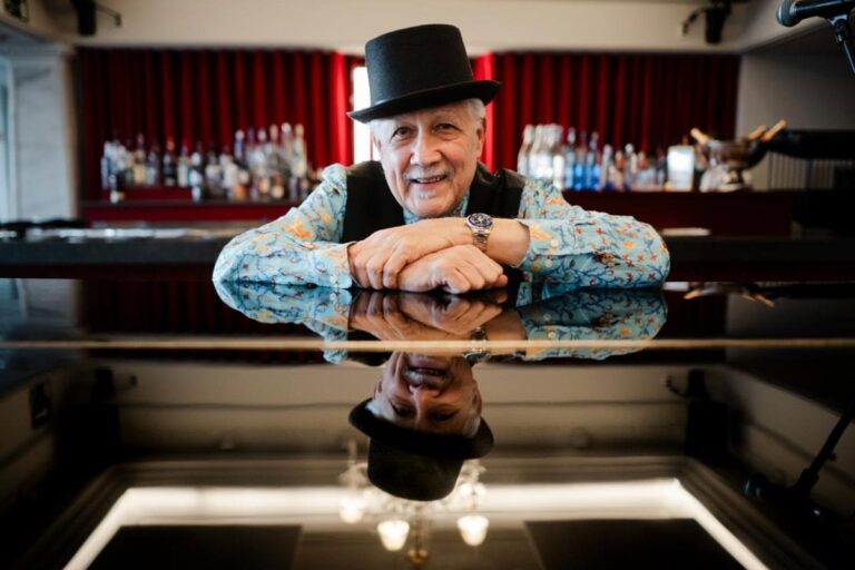 Paquito D'Rivera revendique le rôle des immigrés : « Ils contribuent à l'économie et aux arts du pays qu'ils choisissent »