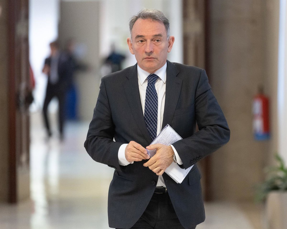 Sumar exclut que la Cour Suprême annule la régularisation : "Elle n'est contradictoire avec aucune norme européenne"
