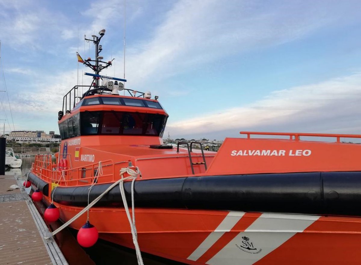 Ils assistent 24 migrants qui se trouvaient sur deux bateaux différents à Alicante et arrêtent les patrons de l'un d'eux