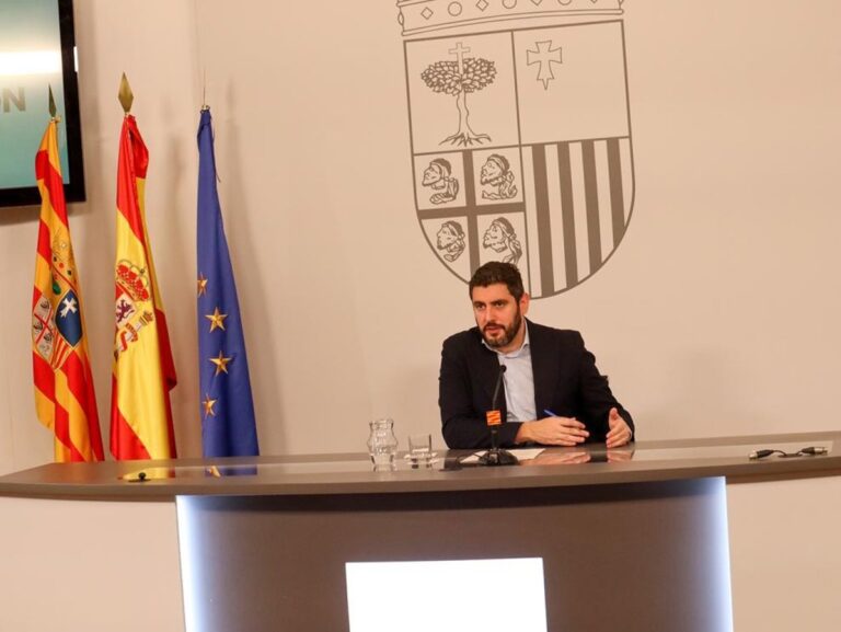 Aragon empêchera les immigrants en situation irrégulière de percevoir l'allocation aragonaise qui complète ou remplace l'IMV