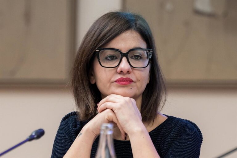 Le Gouvernement approuve la distribution de 35 millions d'euros à la CCAA pour l'accueil des enfants migrants