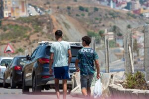 Le Gouvernement entame les procédures de transfert de trois mineurs migrants non accompagnés de Melilla vers les Îles Baléares
