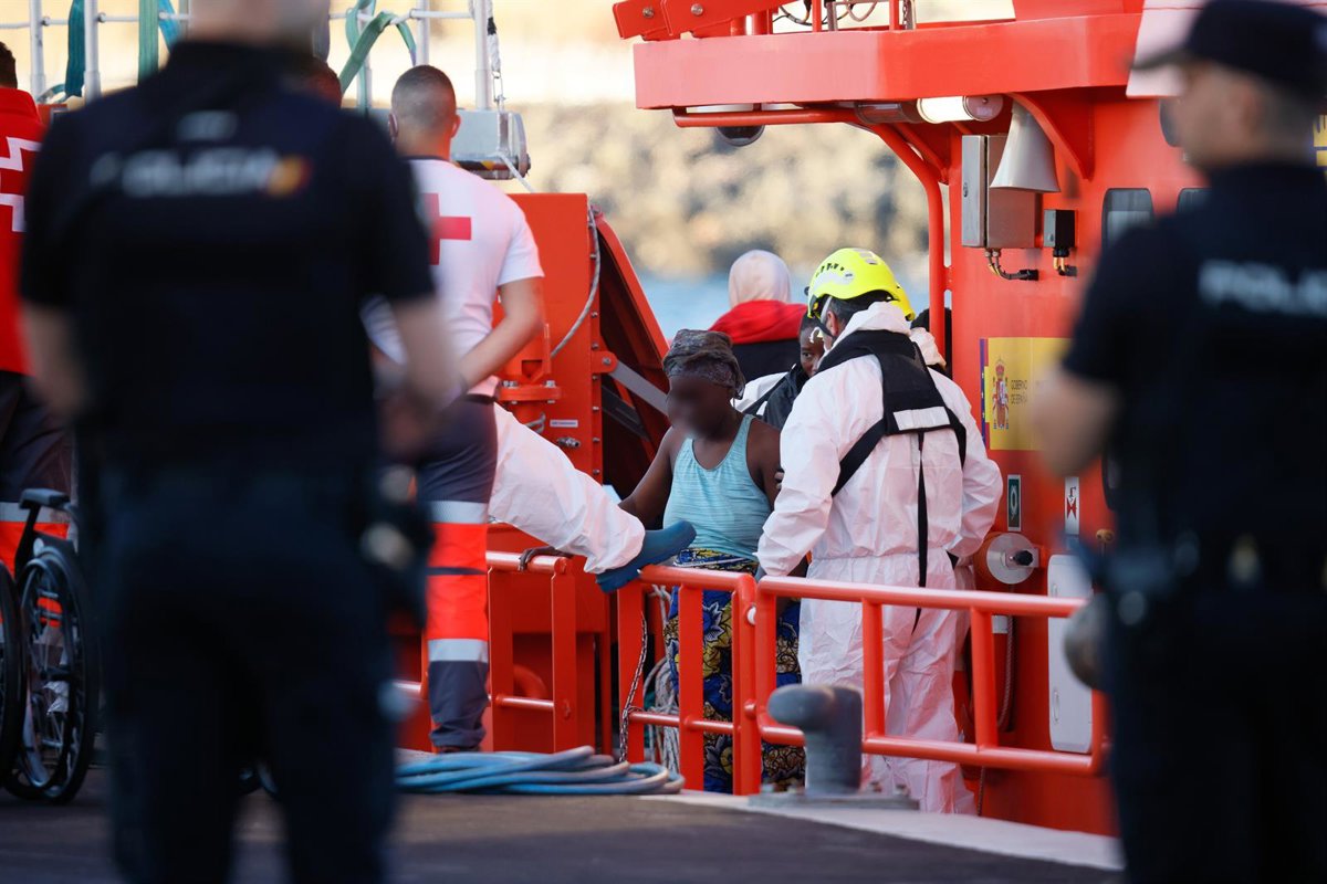 Deux morts, trois hospitalisés et plusieurs disparus dans un bateau naufragé au sud-est de Cabrera