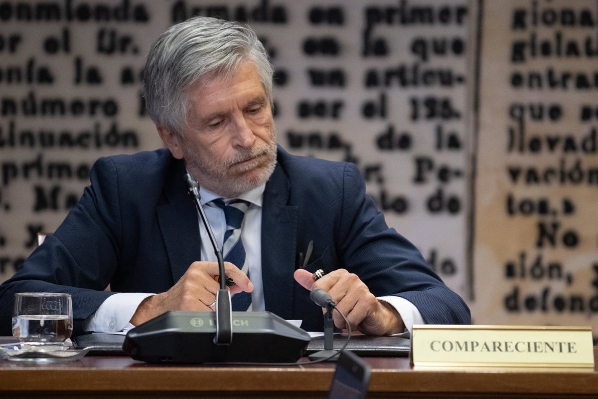 Le PP demande d'activer le Sénat en août pour que comparaissent Albares, Robles et Marlaska en raison de la crise à Ceuta