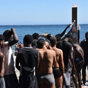 Les évêques considèrent qu'il est « urgent » d'offrir une réponse adéquate aux plus de 1.000 mineurs et demandeurs d'asile de Ceuta