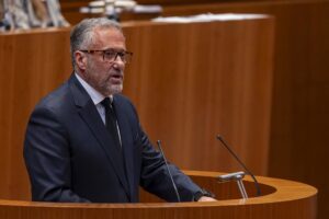 La Vice-présidence du CyL (Vox) utilisera « toutes ses ressources » contre la répartition des mineurs migrants de Ceuta