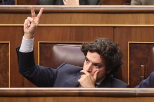 Compromís apporte au Parquet les paroles du leader de Vox appelant à « chasser » les migrants de Ceuta