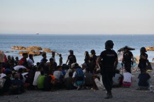 Madrid demande un Fonds européen permanent pour accueillir les mineurs migrants non accompagnés après l'épisode de Ceuta