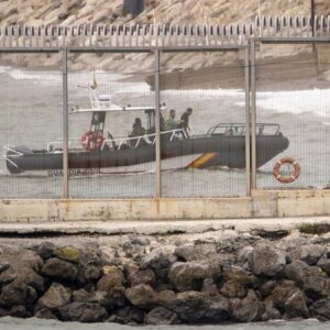 La Garde civile suspend l'octroi de congés et de permis dans les commandements de Ceuta et Melilla