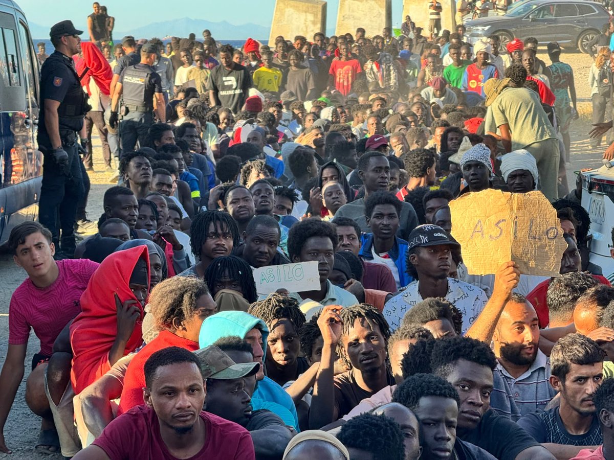 L'OMC appelle à un commandement unique pour gérer les conséquences sanitaires de l'arrivée massive de migrants à Ceuta