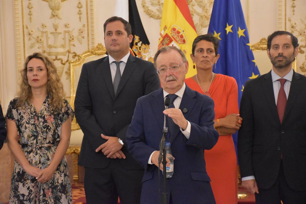 Vivas dénonce le "risque maximum" à Ceuta et demande au gouvernement de "rejeter" les demandes d'asile