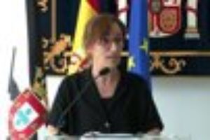 Mónica García nie que Ceuta connaisse un « effondrement sanitaire » et estime que 5 800 migrants sont soignés