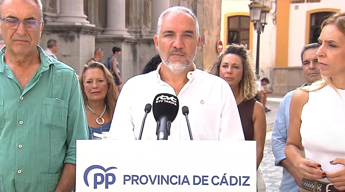 Le PP exige la démission de Mónica García comme « coupable » de « l'effondrement de la santé » à Ceuta