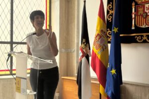 Le Gouvernement annonce de nouveaux dispositifs temporaires pour servir les migrants à Ceuta avec 1 500 places