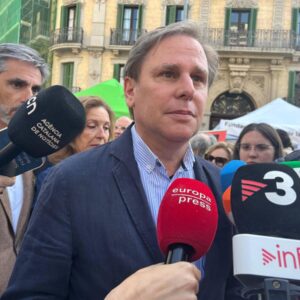 Vox critique « l'avancée de l'islamisme et de l'immigration de masse » dans son hommage aux victimes du 17A