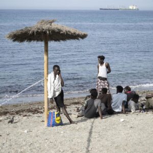 Save the Children demande une évaluation individuelle des mineurs migrants de Ceuta après l'approbation de leur retour par Bruxelles