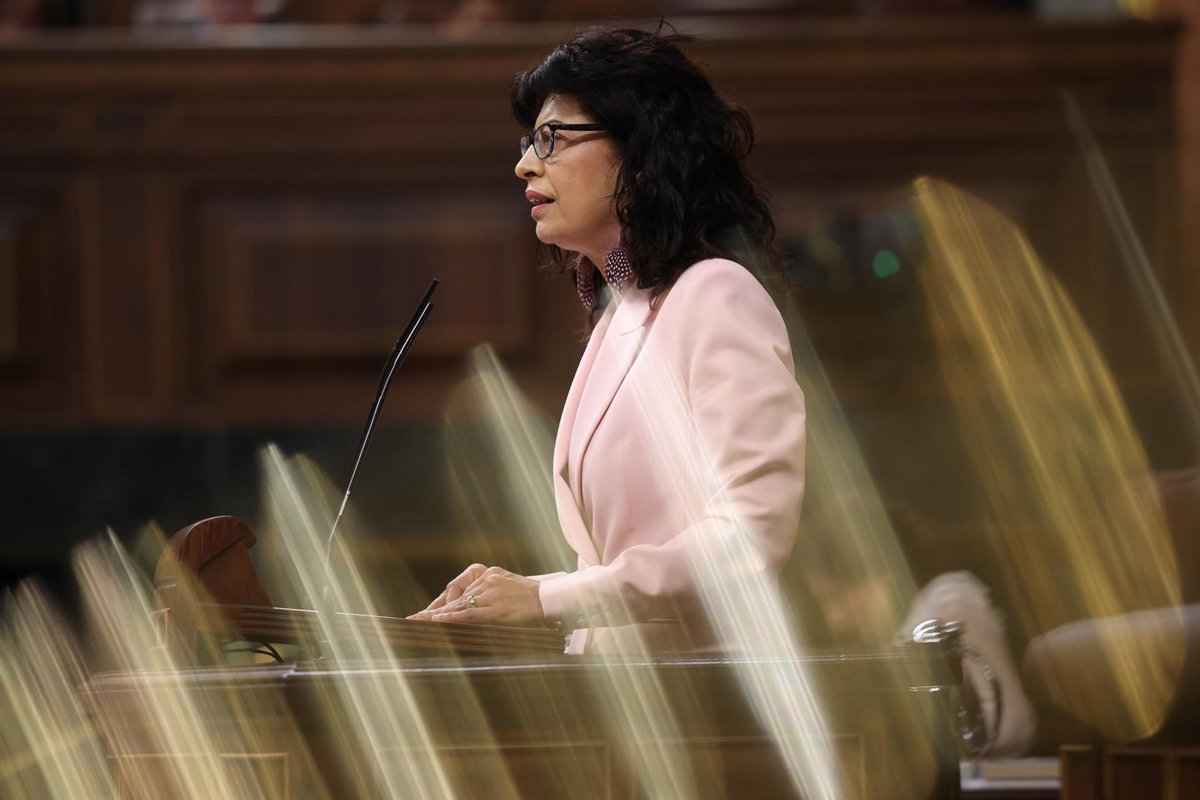 Redondo comparaîtra au Congrès le 31 août pour rendre compte de sa gestion à Ceuta