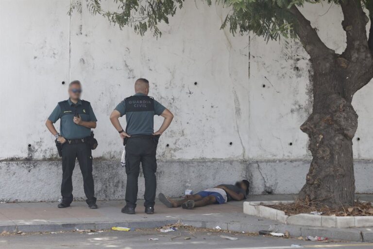 Un nouveau détenu parmi les immigrés de Ceuta pour agression sexuelle