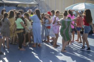 Les entités sociales de Cadix demandent la « solidarité » des administrations pour le transfert des mineurs migrants de Ceuta