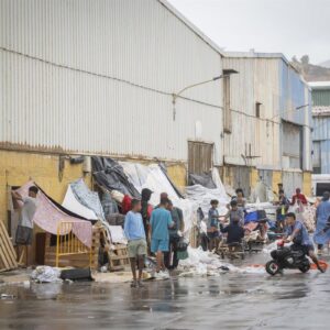 La Société espagnole des maladies infectieuses défend le confinement individuel contre le confinement collectif à Ceuta