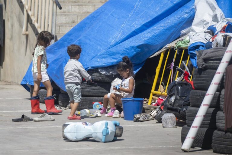 Les ONG d'enfants soutiennent que le transfert des filles migrantes de Ceuta par rapport aux garçons est prioritaire en raison de leur vulnérabilité