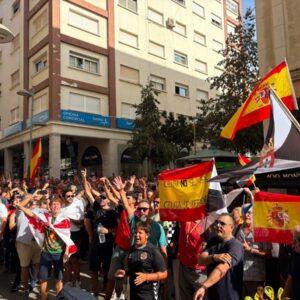 Des centaines d'habitants de Ceuta manifestent contre la gestion de la crise migratoire par le gouvernement
