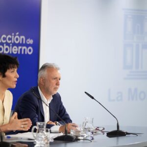 Le gouvernement défend que le « commandement unique » à Ceuta soit assumé par Torres, qui demande au PP de « prêter son épaule »