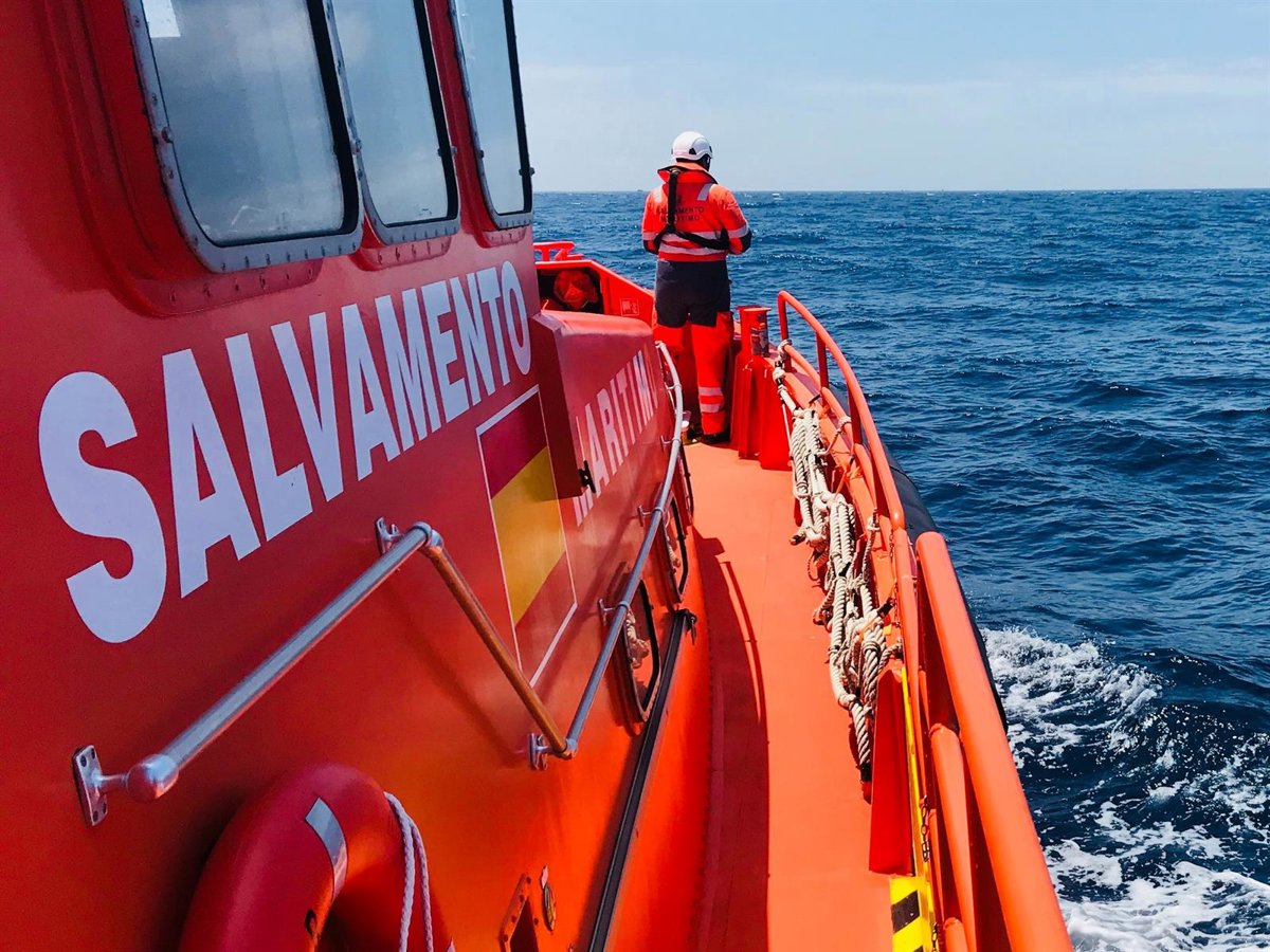 Neuf migrants secourus dans un bateau à 25 milles au sud-ouest du cap Trafalgar, sur la côte de Cadix