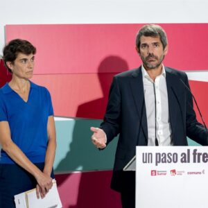 Sumar demande à Sánchez d'orienter les migrants vers la péninsule et répond que le Maroc est responsable de la crise à Ceuta