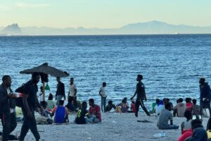 Le CESM exhorte Mónica García à se rendre à Ceuta et à s'impliquer dans une situation sanitaire « critique » qui « n'est pas nouvelle »
