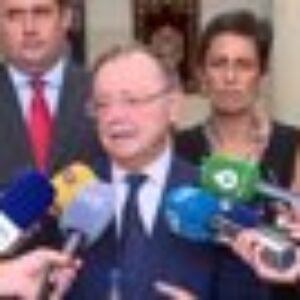 Vivas exige qu'Albares renforce la frontière de Ceuta pour la rendre « plus sûre »
