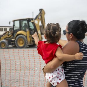 Plus d'une centaine d'habitants de Ceuta manifestent contre l'installation d'une installation d'accueil dans le port