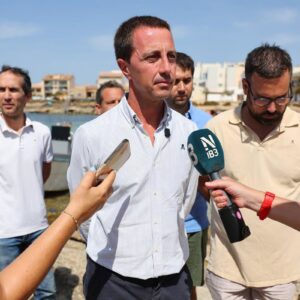 Galmés accuse le gouvernement de « laisser les municipalités impuissantes » face à l'arrivée des bateaux et appelle à des mesures urgentes