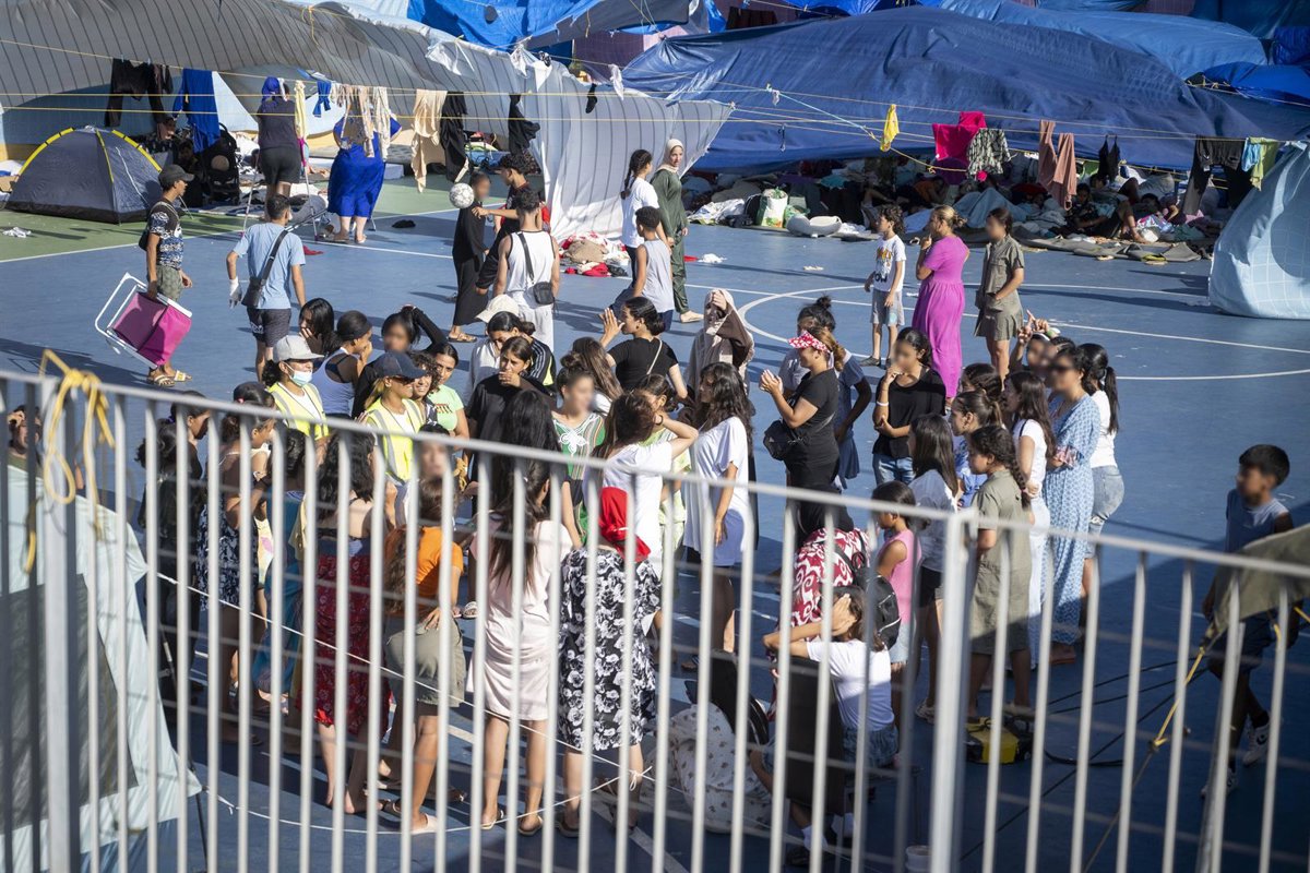 Plus de 1.600 mineurs affiliés à Ceuta, entre transfert vers la Péninsule et regroupement familial