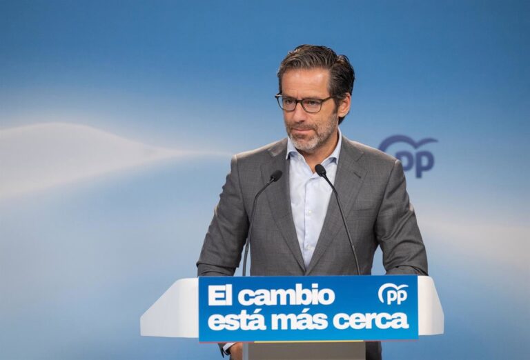 Le PP affirme que les migrants de Ceuta peuvent être renvoyés dans le cadre actuel et n'envisage pas de voies telles que l'état d'urgence