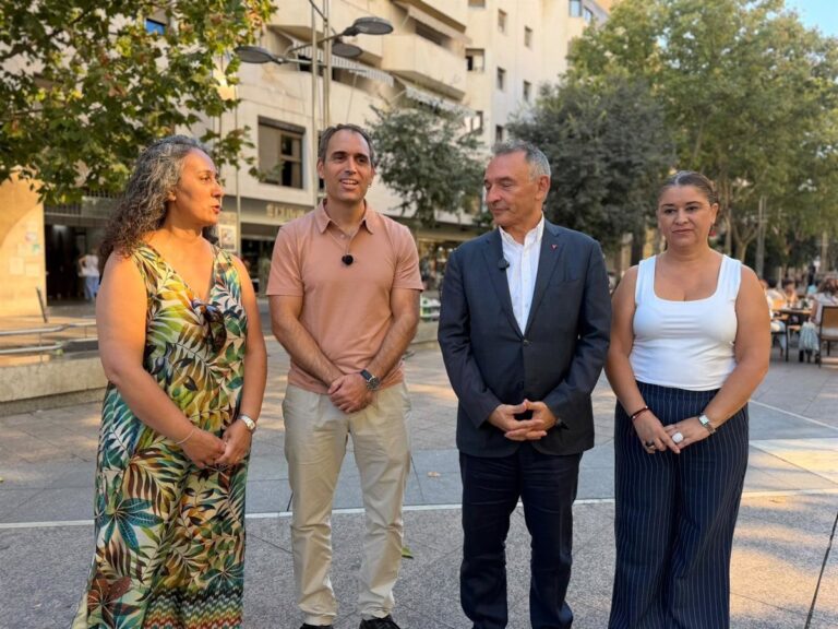 IU voit du « cynisme » au Maroc lorsqu'il propose le retour des mineurs arrivés à Ceuta : « Ils ne collaboreront à rien »