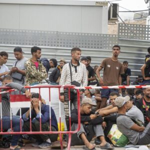 Plus de 860 migrants de Ceuta sont hébergés dans une nouvelle installation temporaire équipée