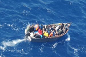 Le parquet de Las Palmas demande 8 ans de prison pour le capitaine d'un bateau secouru dans les eaux de Gran Canaria en avril