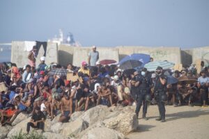 Plus de 5 300 migrants sont déjà rentrés au Maroc et près d'une centaine ont renoncé à l'asile
