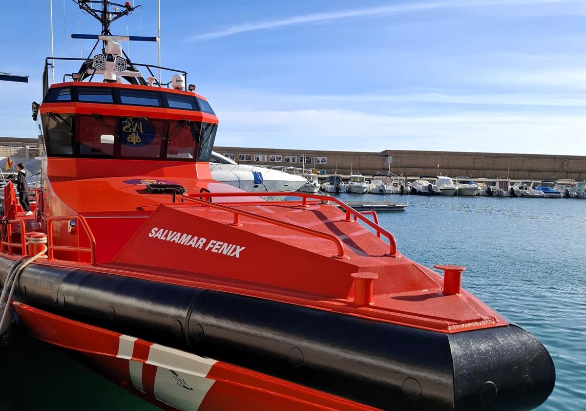 Ils interceptent un bateau avec 12 migrants à Ses Salines