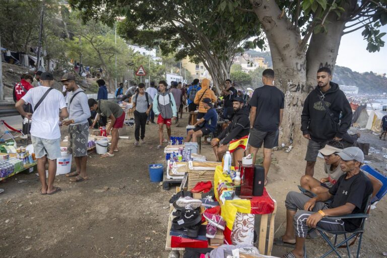 CCOO s'oppose à l'installation d'un camp de migrants à côté de la prison de Ceuta