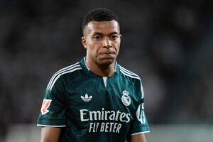 Mbappé se dit « pleinement solidaire de Ceuta », mais ne veut pas « donner la priorité à la souffrance »
