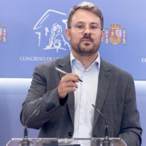 Ibáñez (Compromís) qualifie la décision de l'AN sur le camp de Ceuta de « coup d'État » et appelle à son abolition