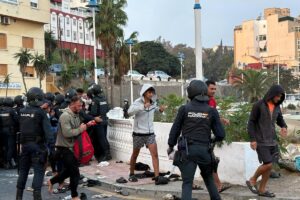 Le Tribunal National admet le recours du SUP contre le dispositif pour migrants dans le port de Ceuta