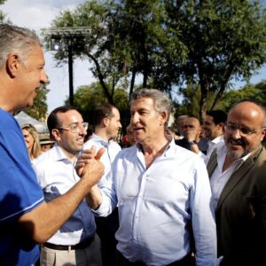 Feijóo soutient le PP catalan à Badalona aux côtés d'Albiol, fief du parti contre l'immigration irrégulière