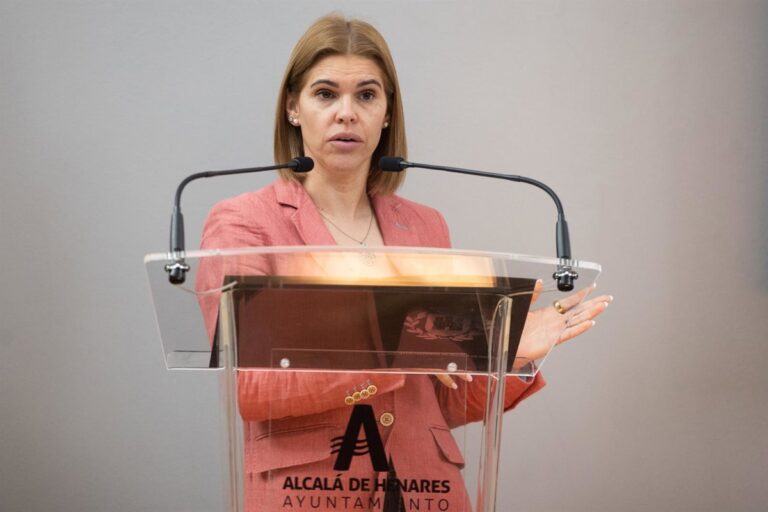 Le procureur demande deux ans et demi de récusation du maire d'Alcalá pour prétendue révélation de secrets